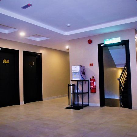 Padi Padi Hotel คันการ์ ภายนอก รูปภาพ