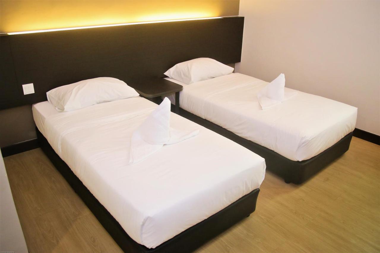 Padi Padi Hotel คันการ์ ภายนอก รูปภาพ