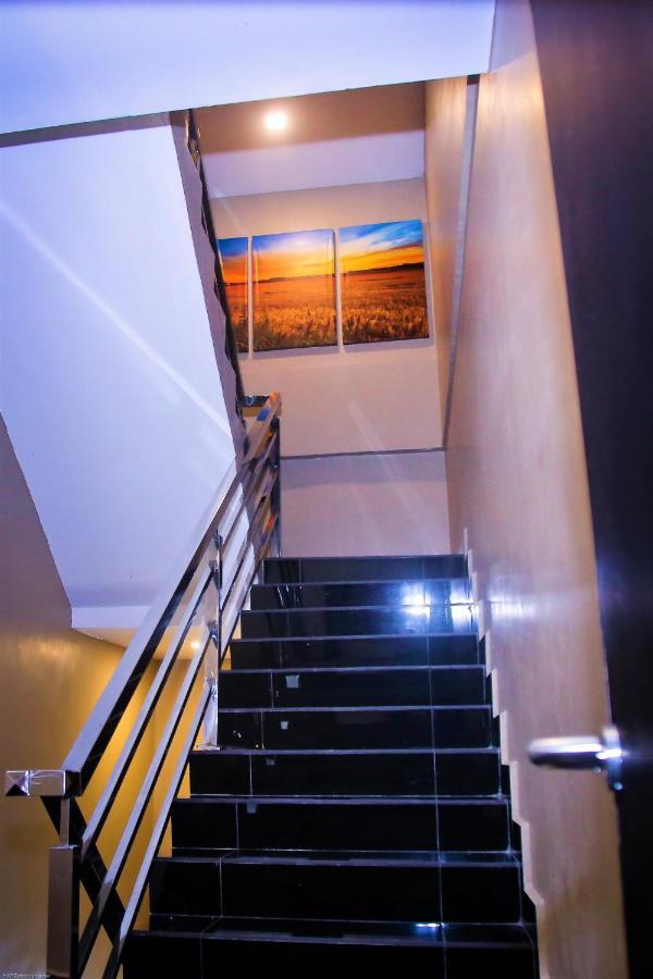 Padi Padi Hotel คันการ์ ภายนอก รูปภาพ